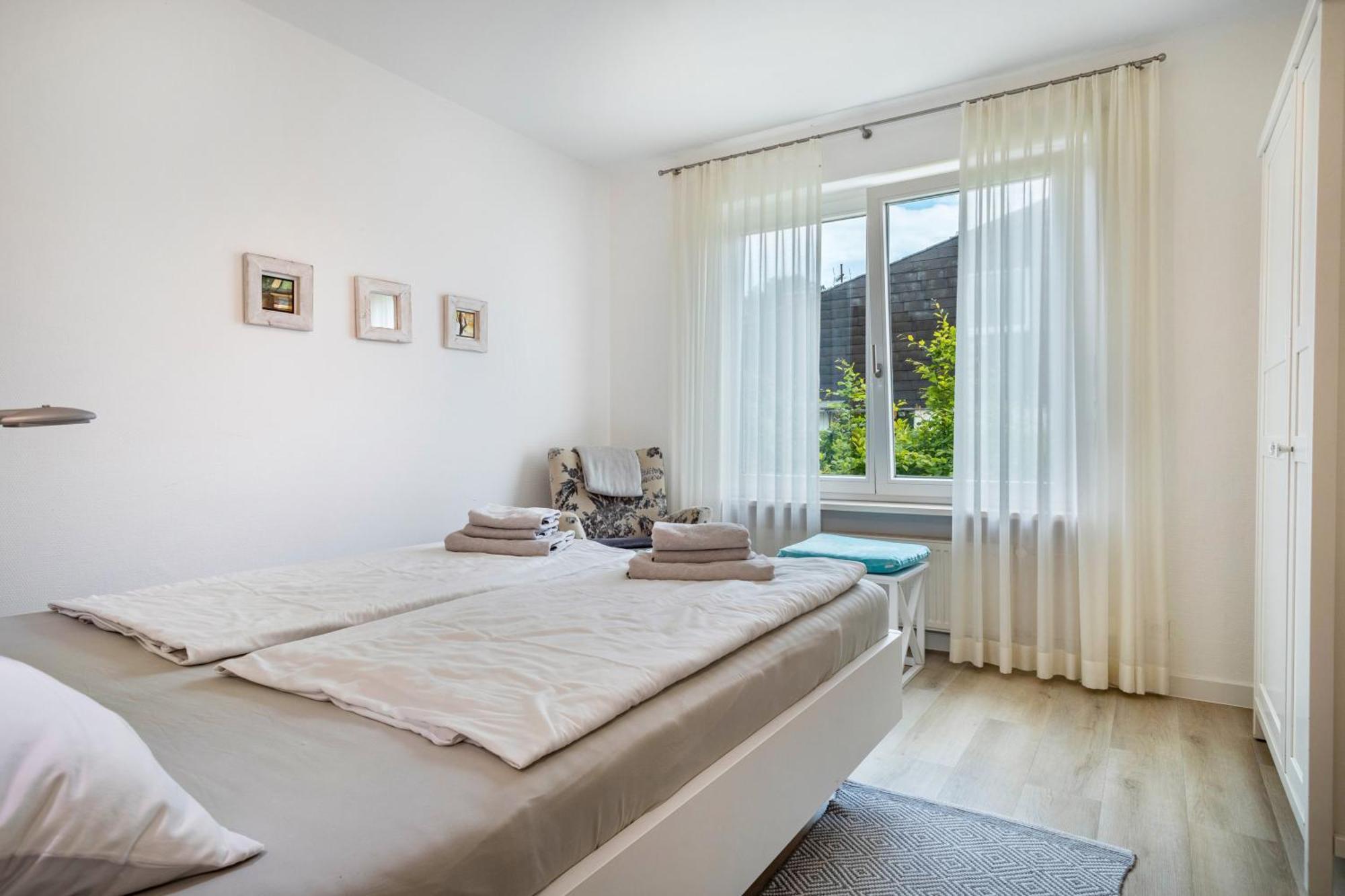 Gaestezimmer Cleo 울딘겐물호펜 외부 사진